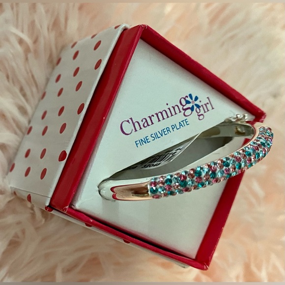 👛5/$50 Charming Girl Silver Pastel Crystal Hinged Bracelet .& Heart Earrings - Picture 3 of 7